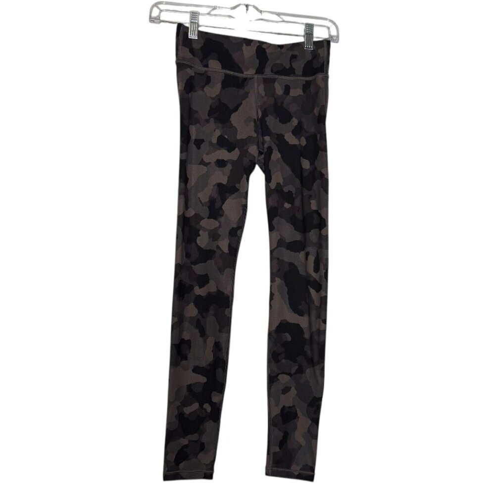Athleta Girl High Rise Printed Chit Chat Tight Camo Stretchy Size Large / 12
